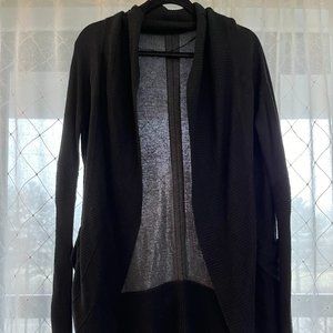 black and gray lululemon sweater